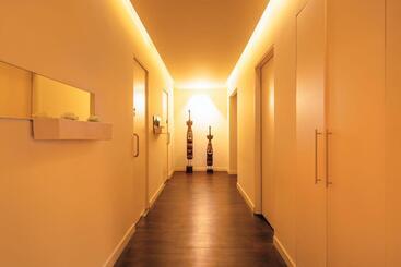 هتل Twinpalms Surin Phuket Resort