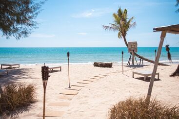 هتل Twinpalms Surin Phuket Resort