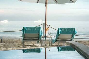 هتل Twinpalms Surin Phuket Resort