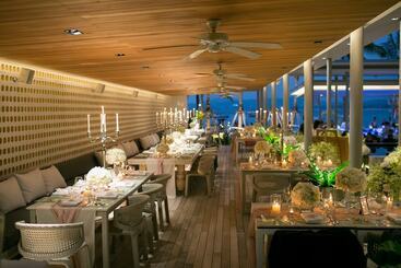 هتل Twinpalms Surin Phuket Resort