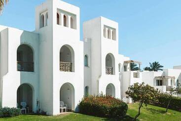 استراحتگاه Novotel Sharm El Sheikh