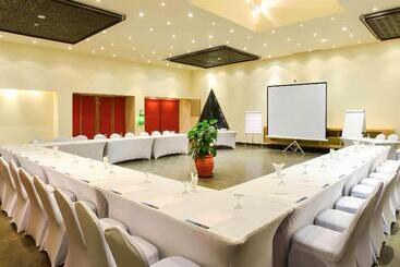 استراحتگاه Novotel Sharm El Sheikh