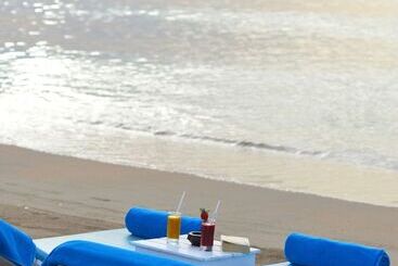 استراحتگاه Novotel Sharm El Sheikh