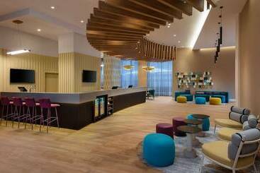 ホテル Hampton By Hilton Krasnodar