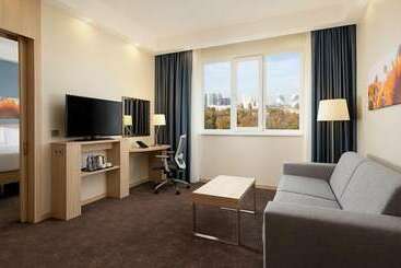 ホテル Hampton By Hilton Krasnodar