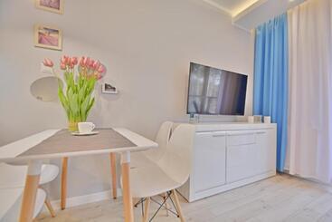Osiedle Cesarskie Apartamenty   Parking   Apartamenty Bryza