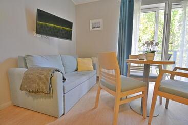 Osiedle Cesarskie Apartamenty   Parking   Apartamenty Bryza