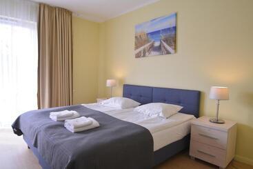 Osiedle Cesarskie Apartamenty   Parking   Apartamenty Bryza