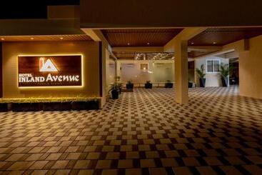 هتل Inland Avenue