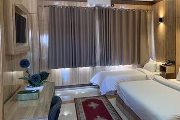 هتل Oasis Palace