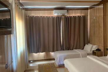 هتل Oasis Palace