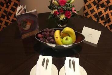 Taj Hotelapart, Taj Hotel Cape Town