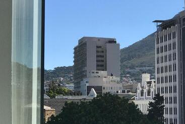 Taj Hotelapart, Taj Hotel Cape Town
