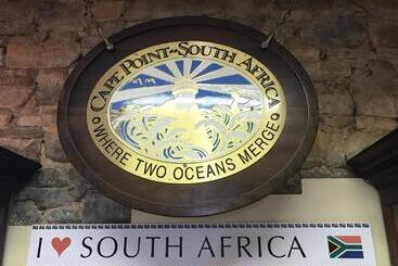 Taj Hotelapart, Taj Hotel Cape Town