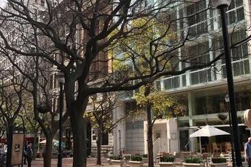 Taj Hotelapart, Taj Hotel Cape Town