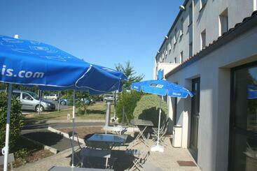 هتل Ibis Budget Niort   La Crèche