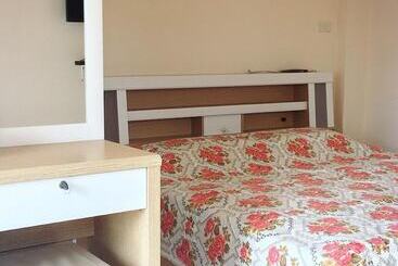هتل Wattanakham Serviced Apartment