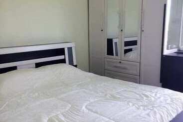 هتل Wattanakham Serviced Apartment