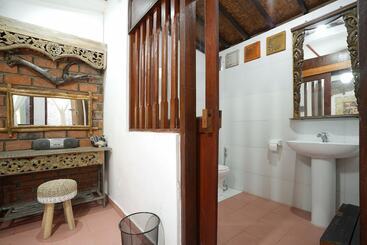 پانسیون Katang   Katang Guest House