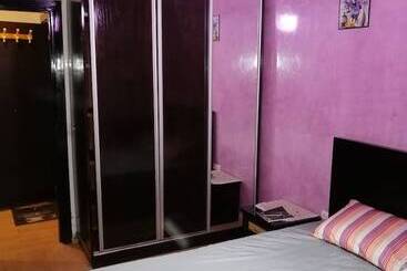 تختخواب و صبحانه Mohammed V Airport Home