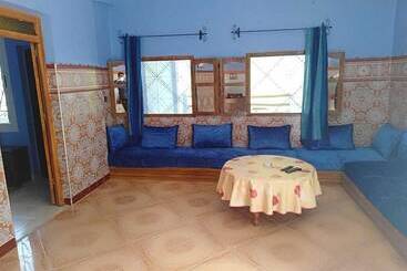 مسافرخانه Maison D Out Parc Akchour