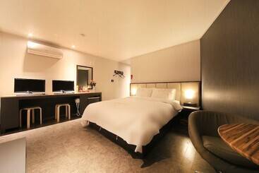 Hotel Bobos
