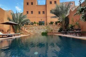 Riad Bouchedor