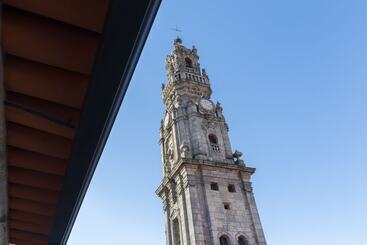 هتل Porto And Clerigos Views By Porto City Hosts