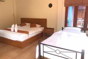 هتل Pru Valley Thaley Tai Resort
