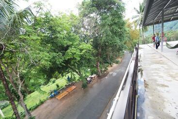 هتل Wang Tey Homestay Khiri Wong