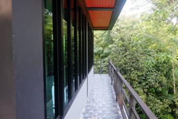 هتل Wang Tey Homestay Khiri Wong