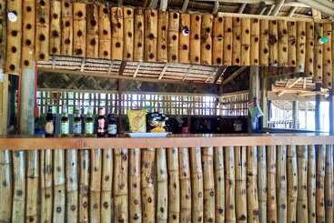 پانسیون Acuario Beach Inn