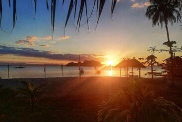 پانسیون Acuario Beach Inn