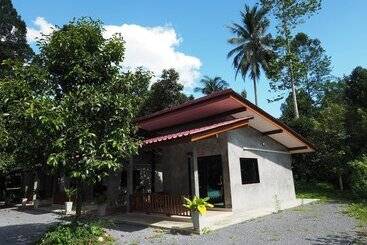 پانسیون Baan Keree Thara Khiri Wong