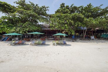 هتل Saikaew Villa 65