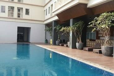 پانسیون Tamansari Mahogany Apartment