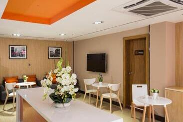 호텔 7 Days Inn Foshan Shunde Lunjiao