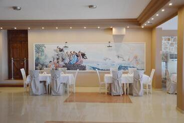 Alia Palace Hotel   Adults Only 16+