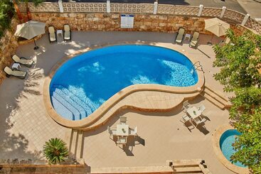 Apartamentos Benhur