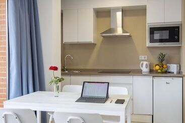 Aparthotel Bcl Levante Lux