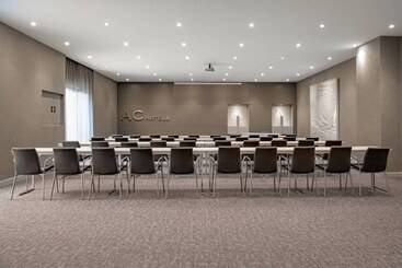Ac Hotel San Sebastián De Los Reyes By Marriott