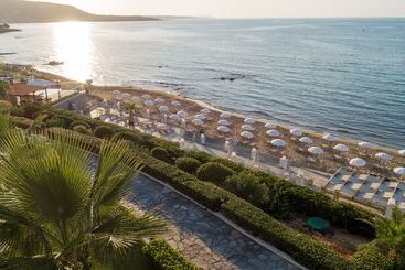 Alexander Beach Hotel & Village Resort
