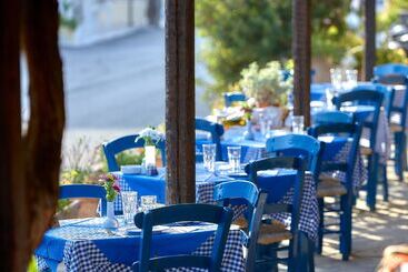 Alexander Beach Hotel & Village Resort