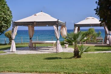 Alexander Beach Hotel & Village Resort