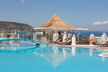 Alexander Beach Hotel & Village Resort
