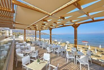 Alexander Beach Hotel & Village Resort