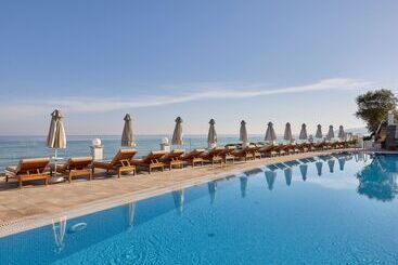 Alexander Beach Hotel & Village Resort