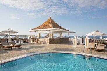 Alexander Beach Hotel & Village Resort