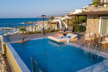 Alexander Beach Hotel & Village Resort
