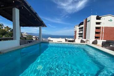 هتل Amaca Puerto Vallarta  Adults Only